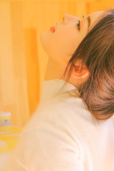 年轻的女教师免费观看